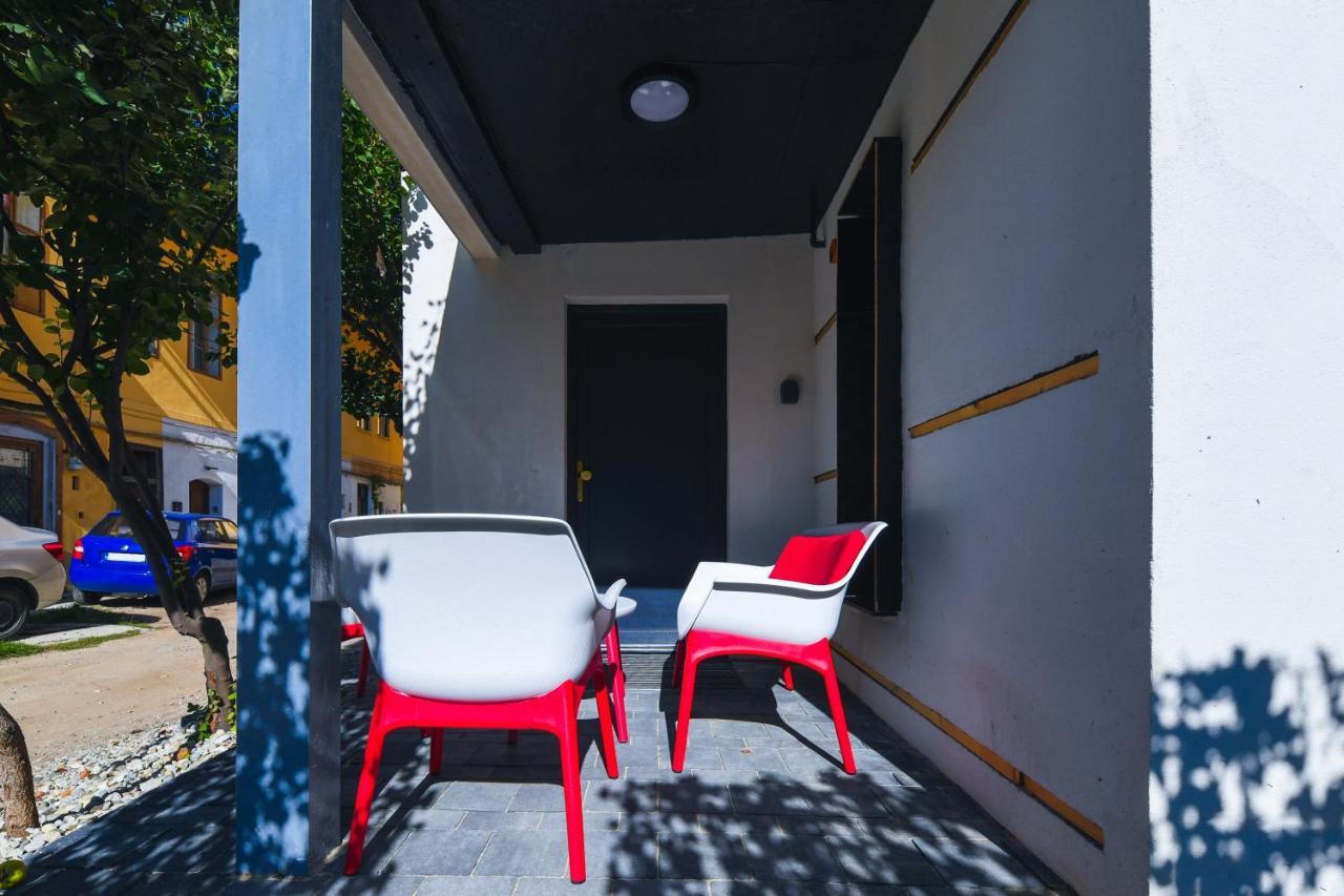 Designer Apartment In The City Center Cluj-Napoca Exteriör bild